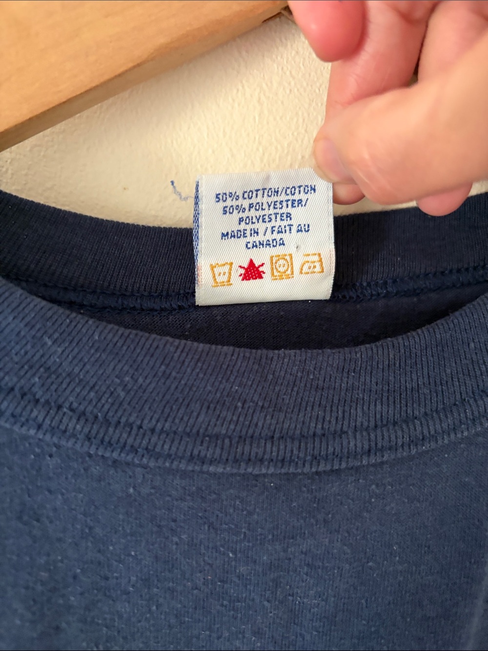 Minden Canada vintage graphic tee - Picture 7 of 8